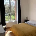 Charmante Maison Avec Jardin La Rochelle בית נופש *